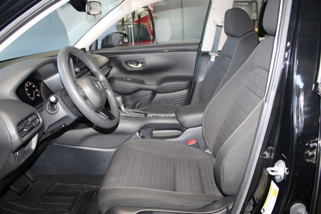 Certified 2023 Honda HR-V LX image 13