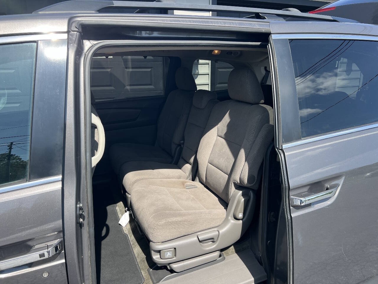 Used 2015 Honda Odyssey EX image 6