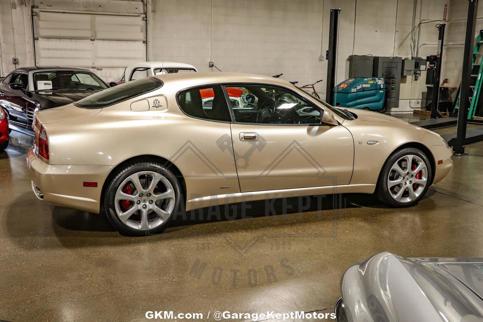 Used 2004 Maserati Coupe image 16