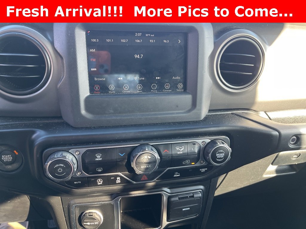 Used 2022 Jeep Wrangler Unlimited Sport image 11