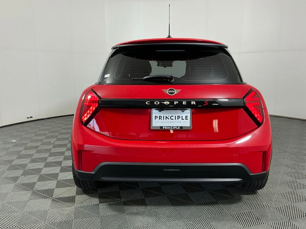 Certified 2025 MINI Cooper S FWD image 6
