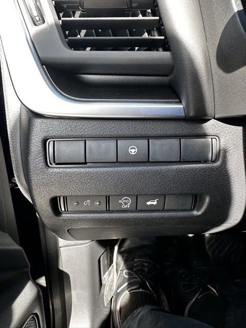 New 2026 Nissan Rogue SV w/ Cold Weather Package image 18