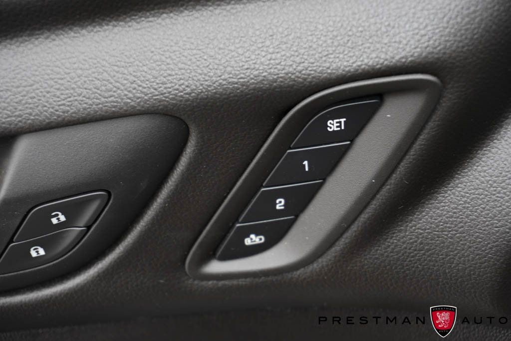 Used 2023 GMC Acadia AT4 w/ Technology Package image 24