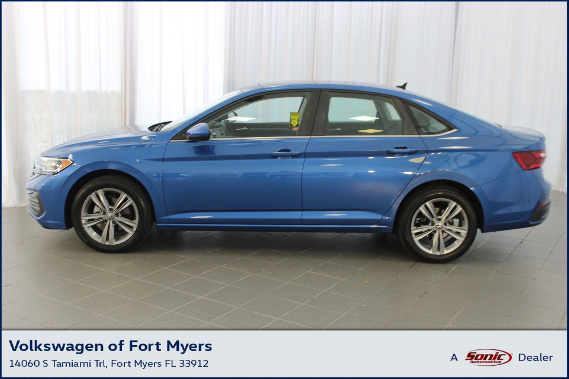 Used 2022 Volkswagen Jetta SE