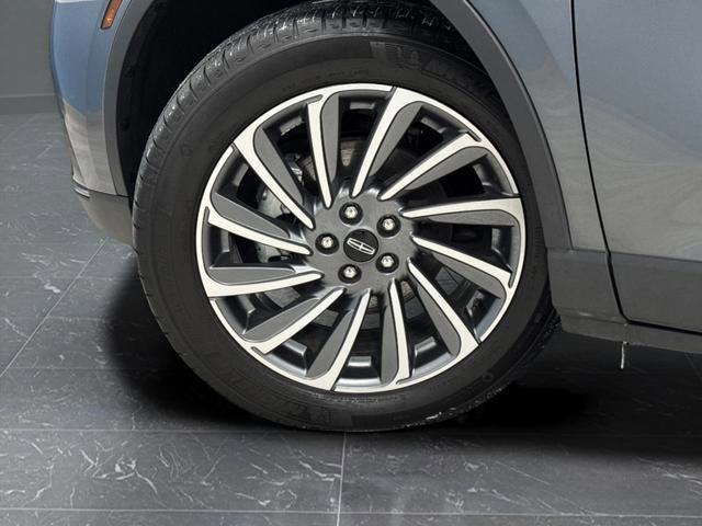 Used 2025 Lincoln Corsair Reserve image 35