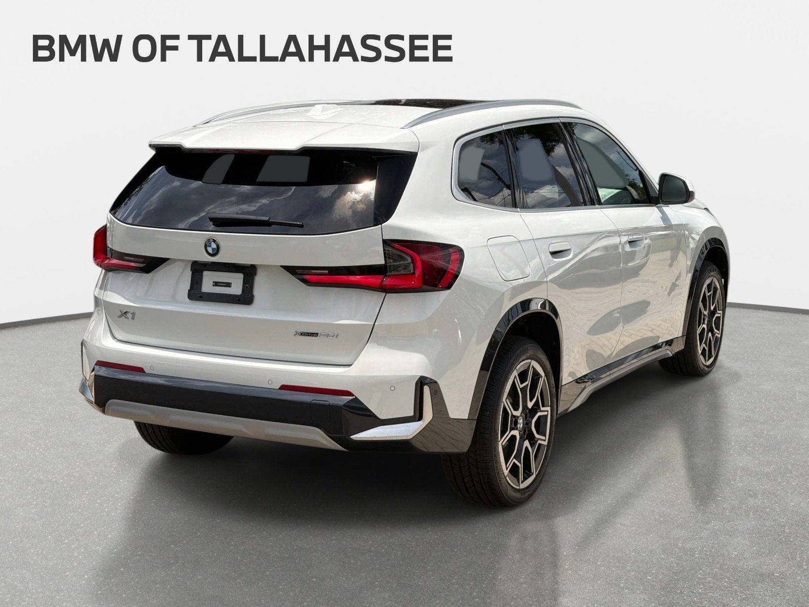 New 2026 BMW X1 xDrive28i w/ Convenience Package AWD/4WD image 5