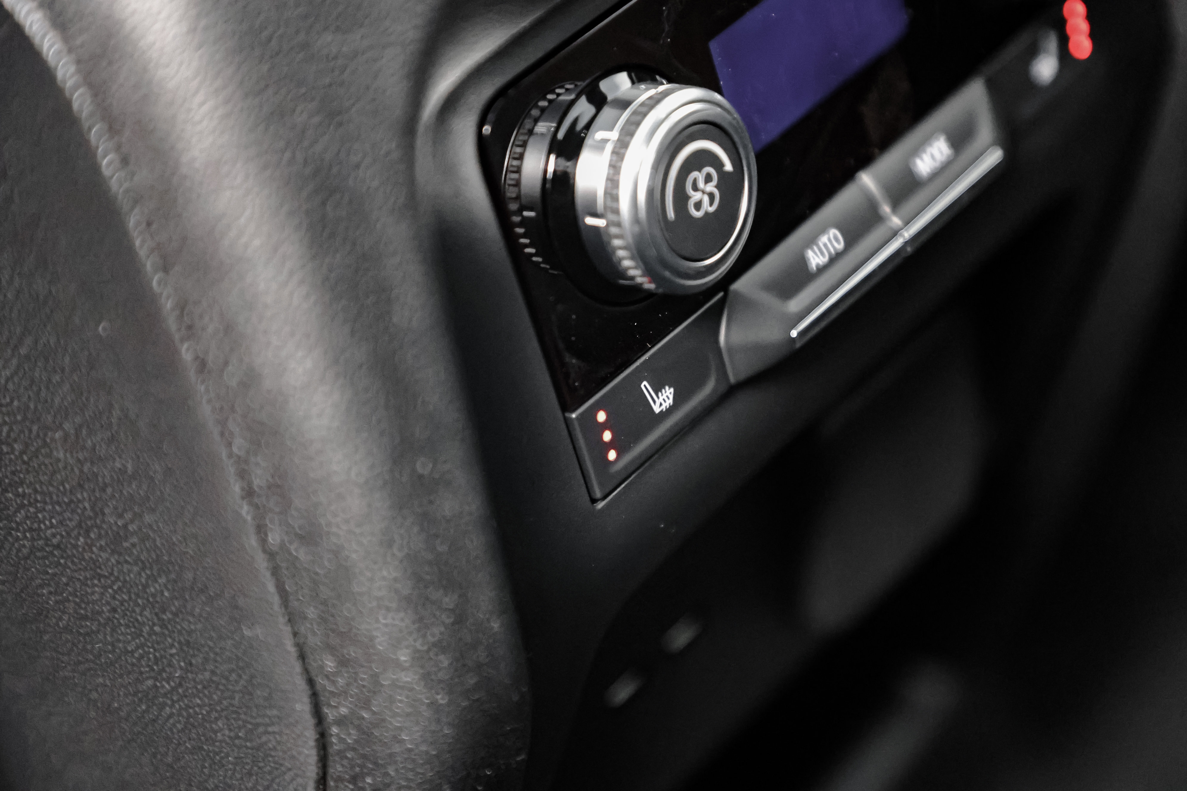 New 2026 GMC Acadia Denali w/ Super Cruise Package image 18