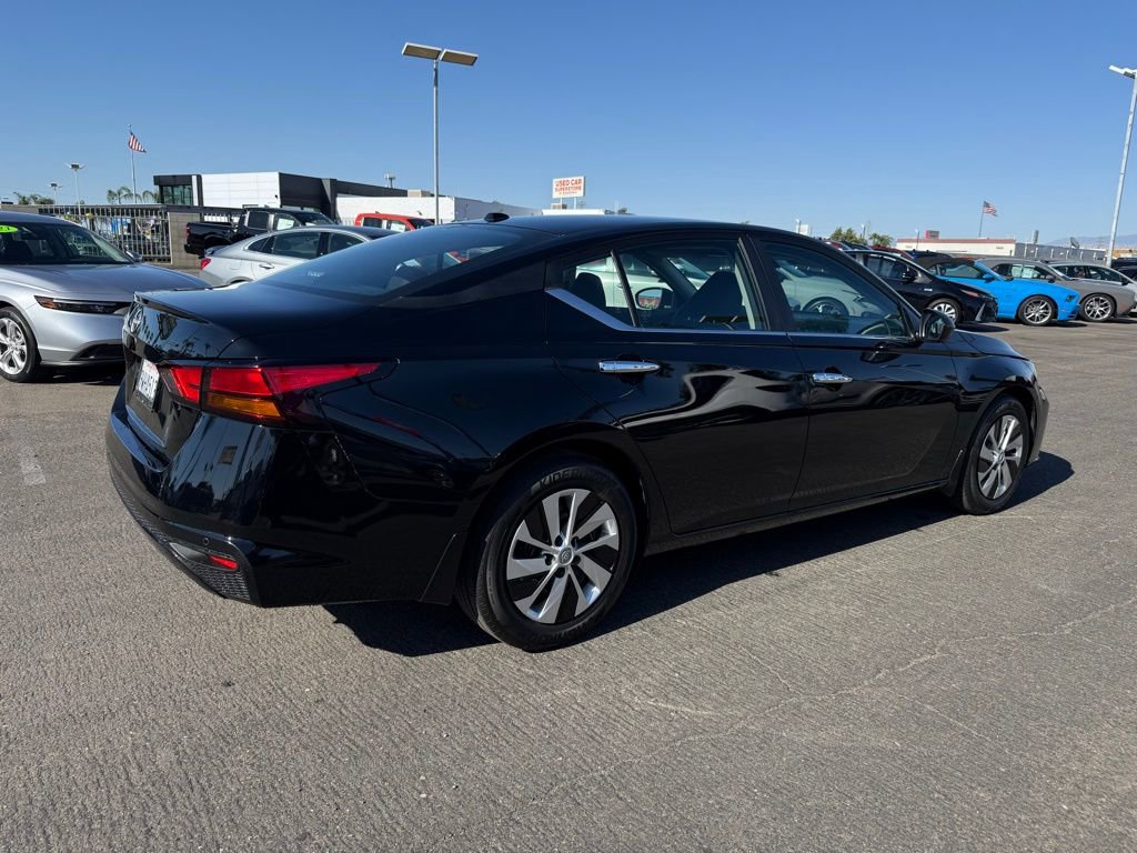 Used 2025 Nissan Altima 2.5 S image 6