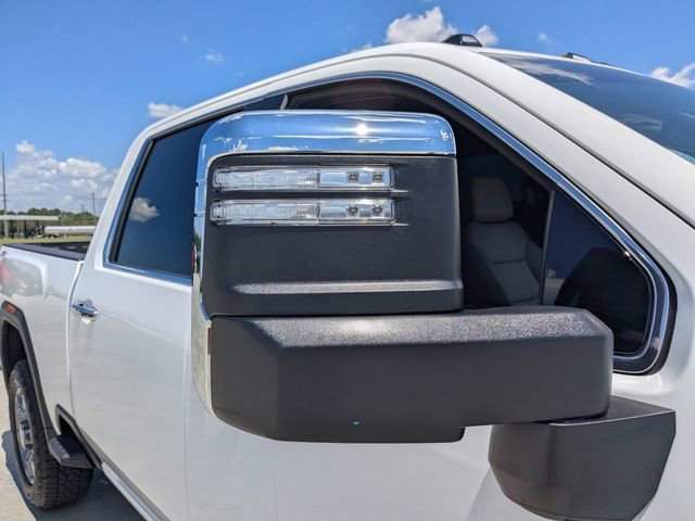 Used 2025 GMC Sierra 2500 SLT image 11