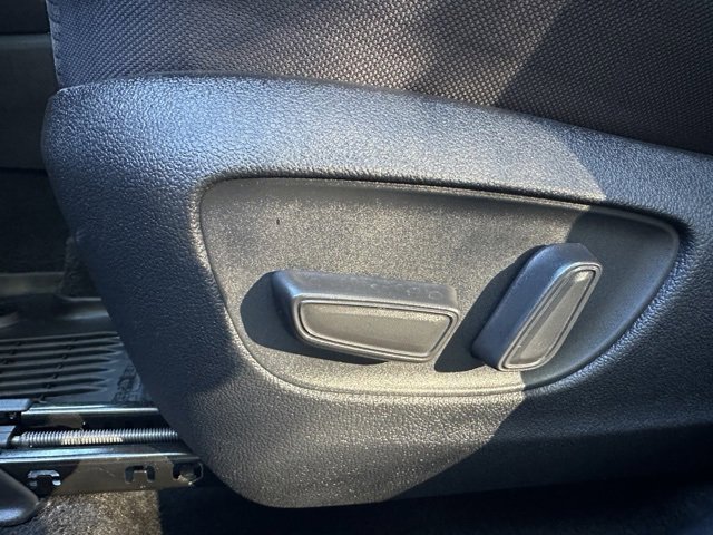 Used 2024 Toyota Highlander LE image 18