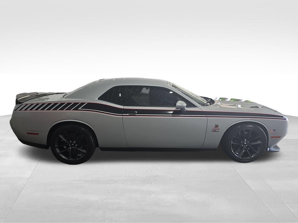 Used 2019 Dodge Challenger R/T Scat Pack RWD image 6