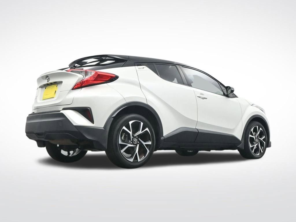 Used 2019 Toyota C-HR XLE image 37