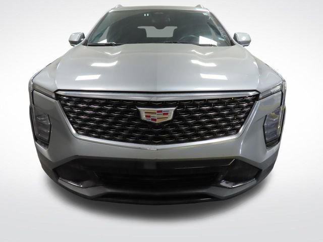 Certified 2025 Cadillac XT4 Premium Luxury image 9