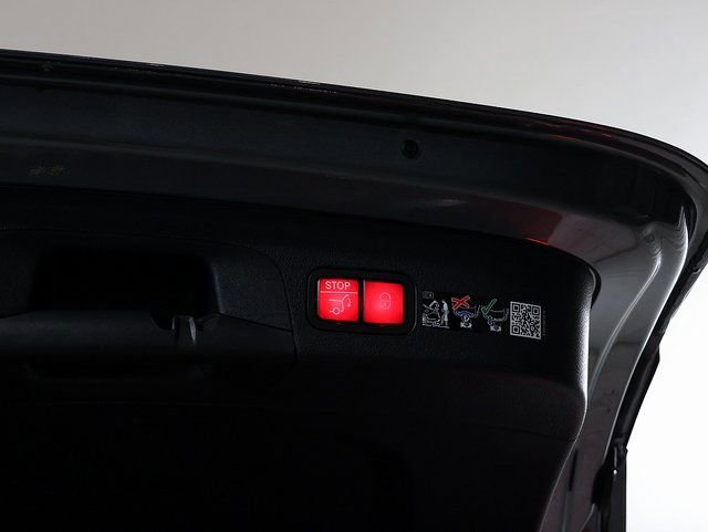 Certified 2026 Mercedes-Benz GLE 350 4MATIC image 33