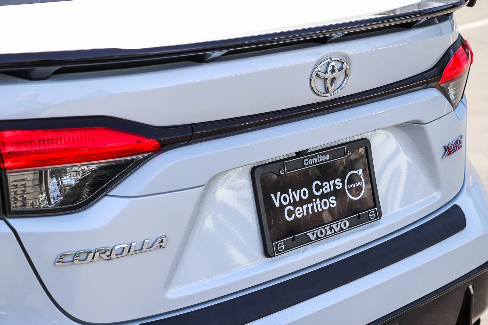 Used 2023 Toyota Corolla XSE FWD image 10