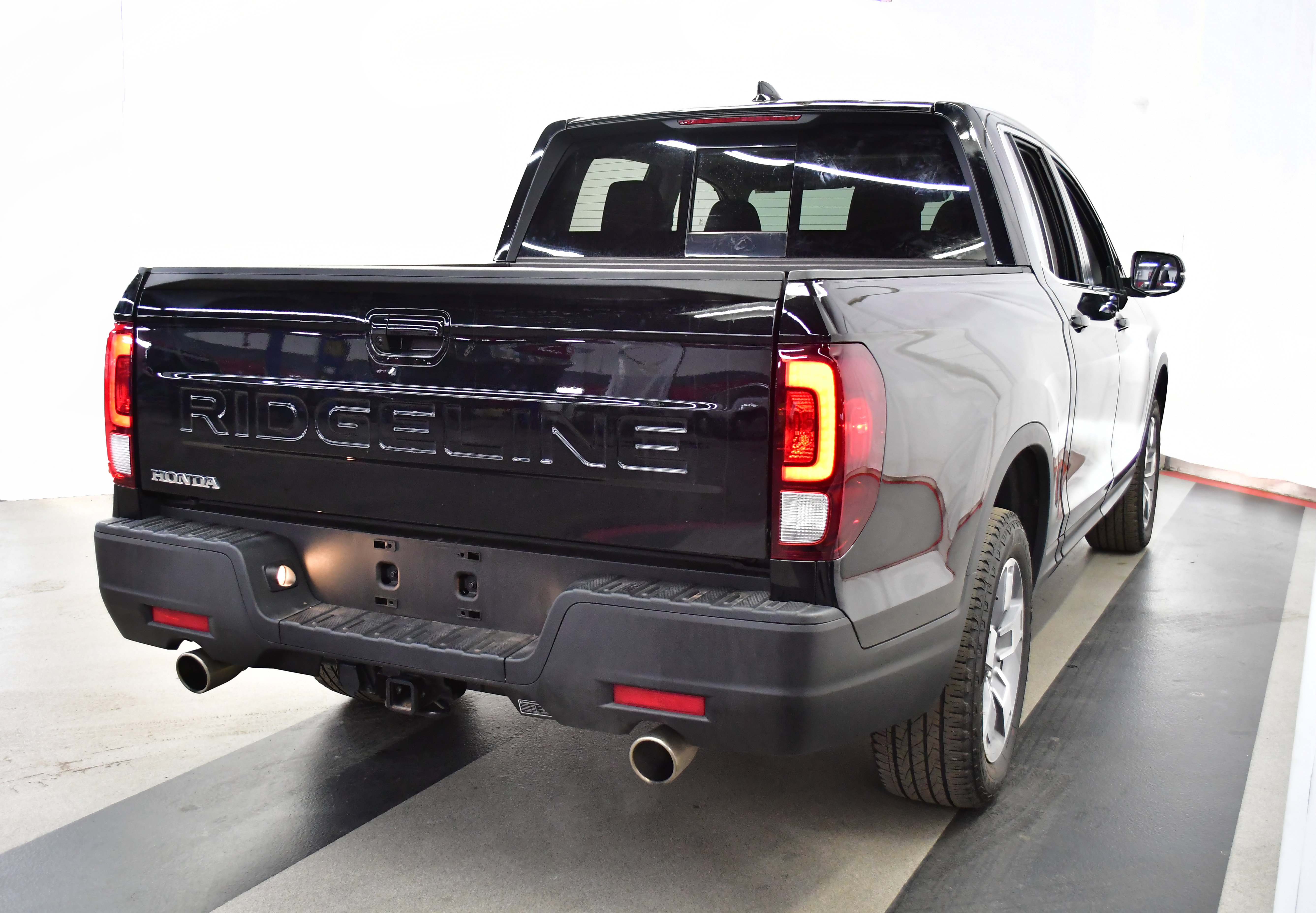 Used 2025 Honda Ridgeline RTL image 7