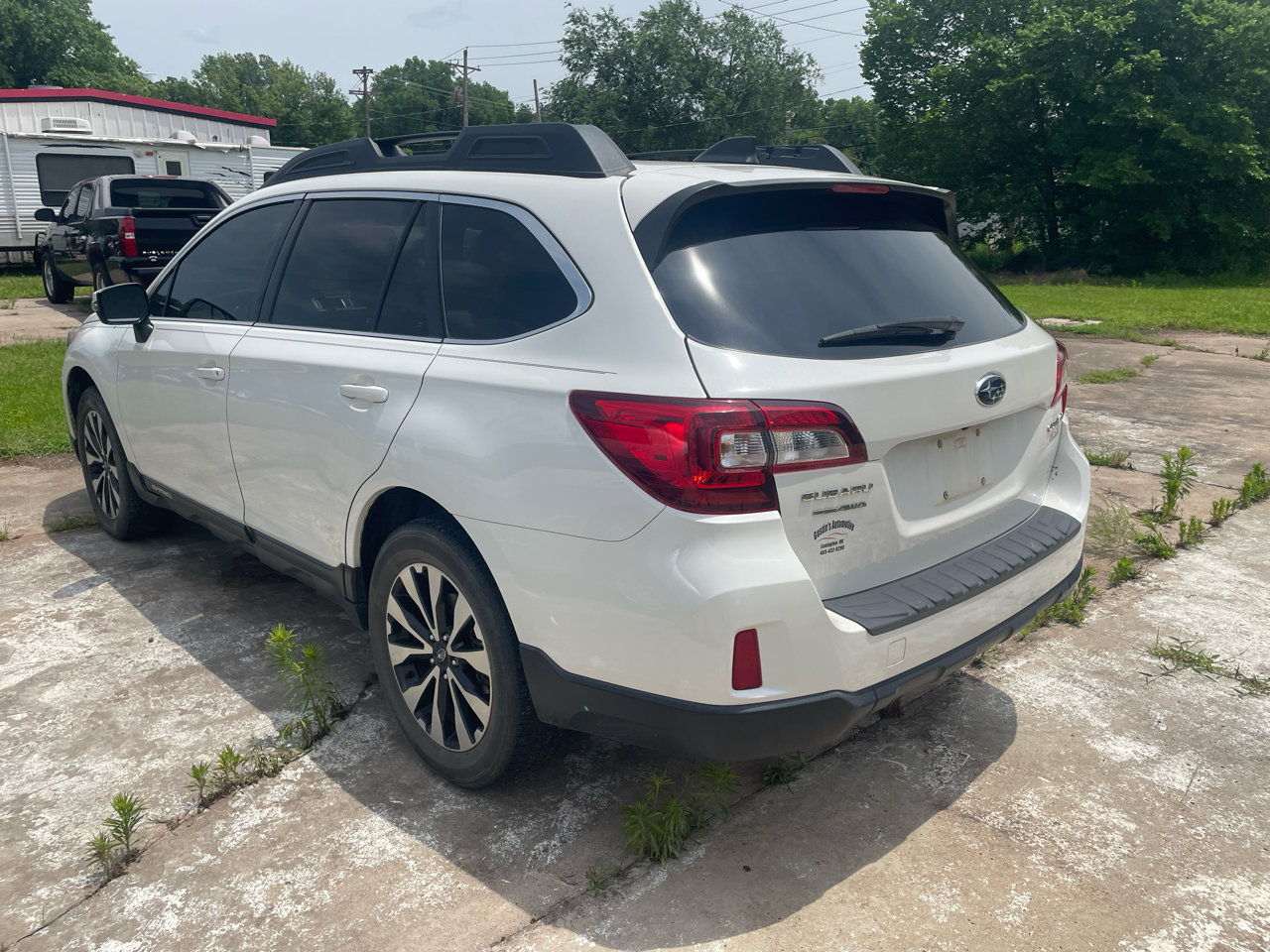 Used 2017 Subaru Outback 2.5i Limited image 4
