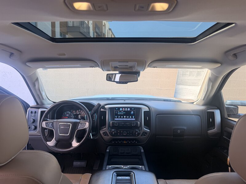 Used 2017 GMC Sierra 2500 Denali w/ Duramax Plus Package AWD/4WD image 29