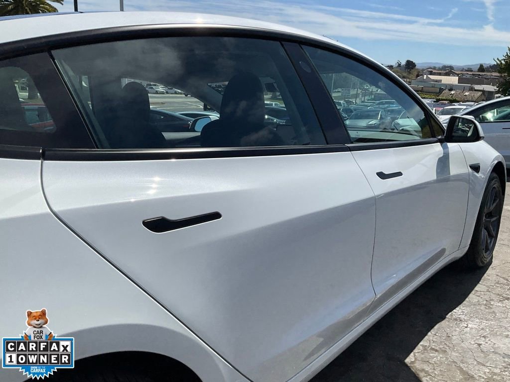Used 2023 Tesla Model 3 Standard Range image 84