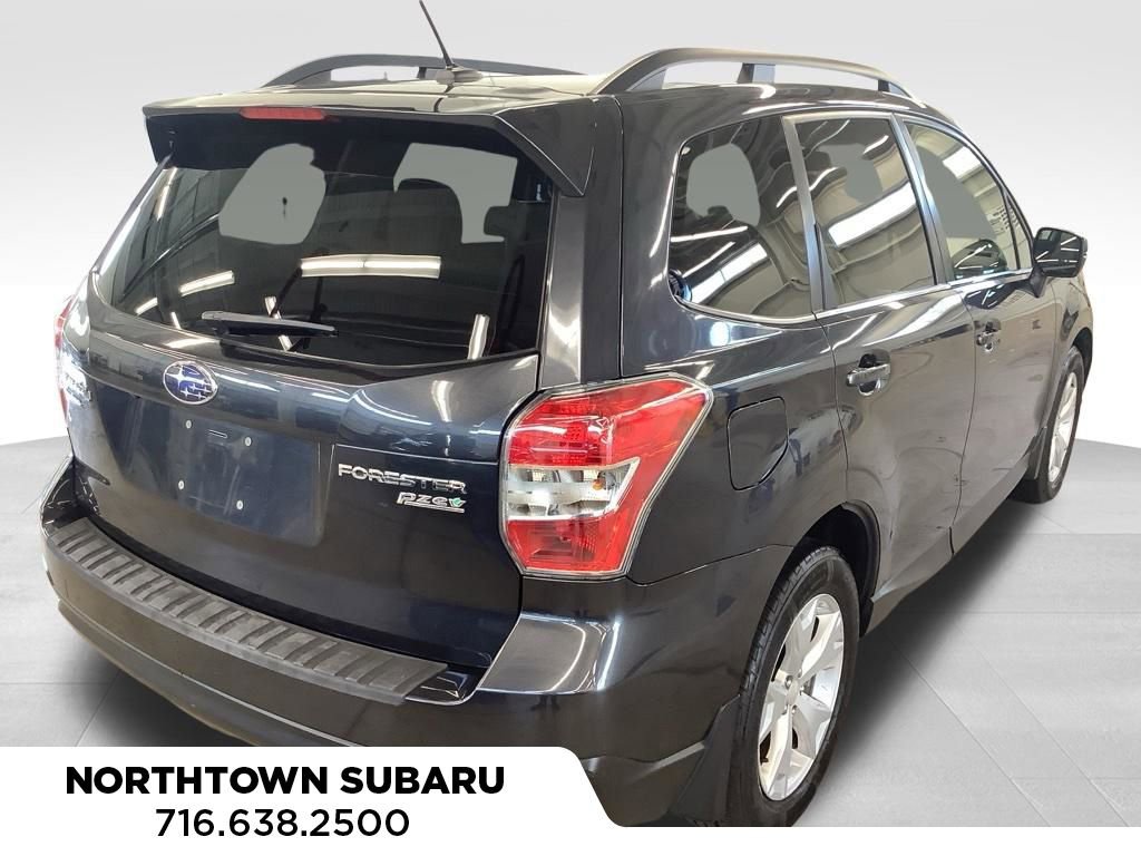 Used 2014 Subaru Forester 2.5i Touring AWD/4WD image 9