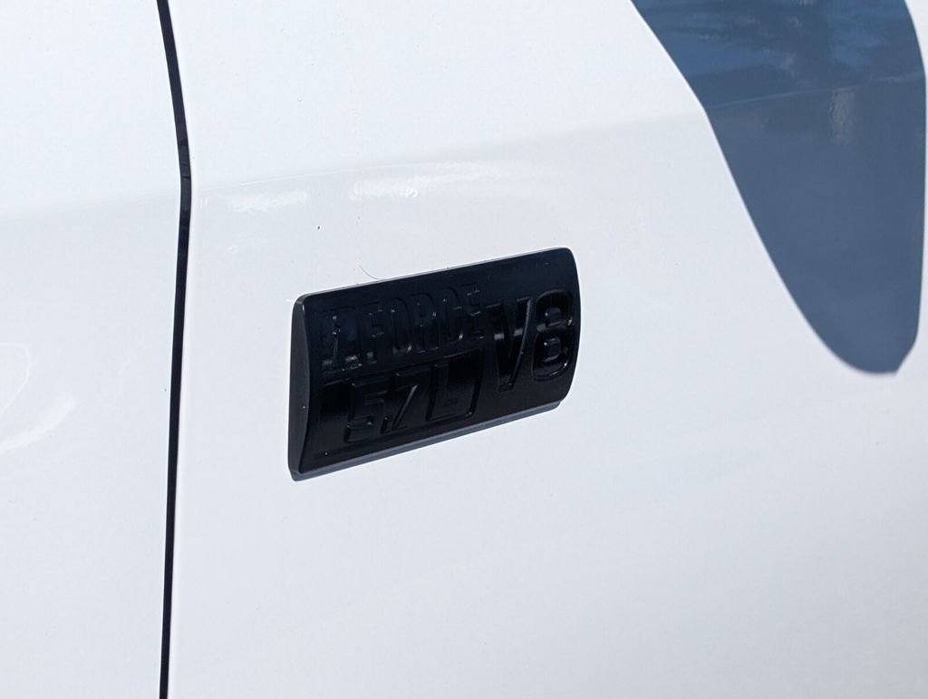 Used 2021 Toyota Tundra SR5 w/ Trail Edition image 11