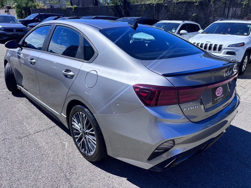 Used 2023 Kia Forte GT-Line FWD image 4