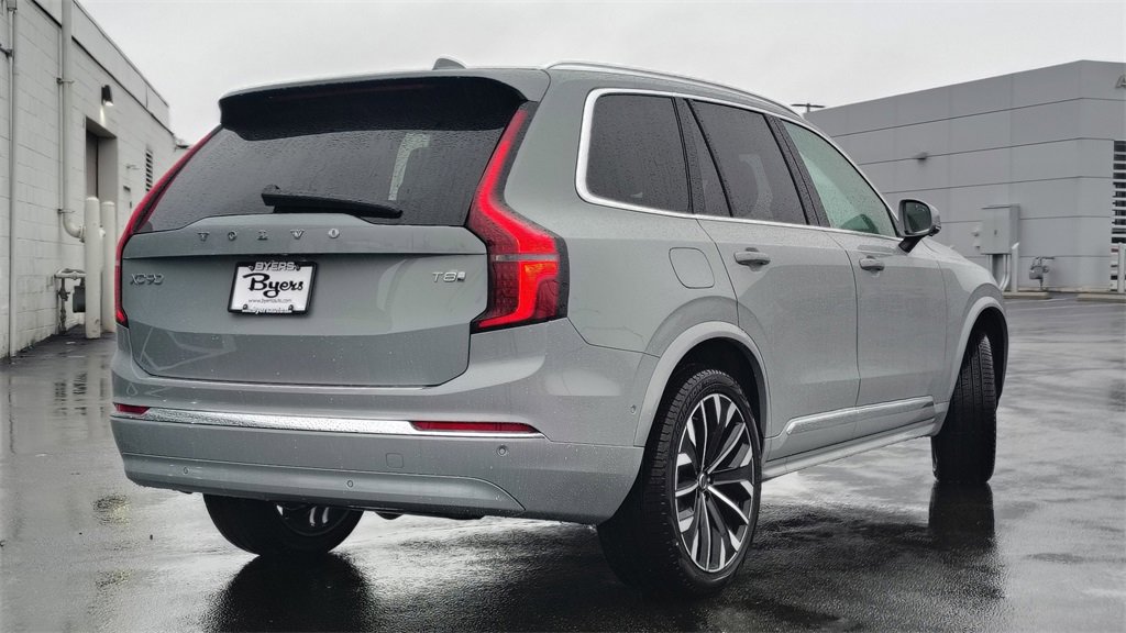 New 2026 Volvo XC90 T8 Plus w/ Protection Package Premier image 3