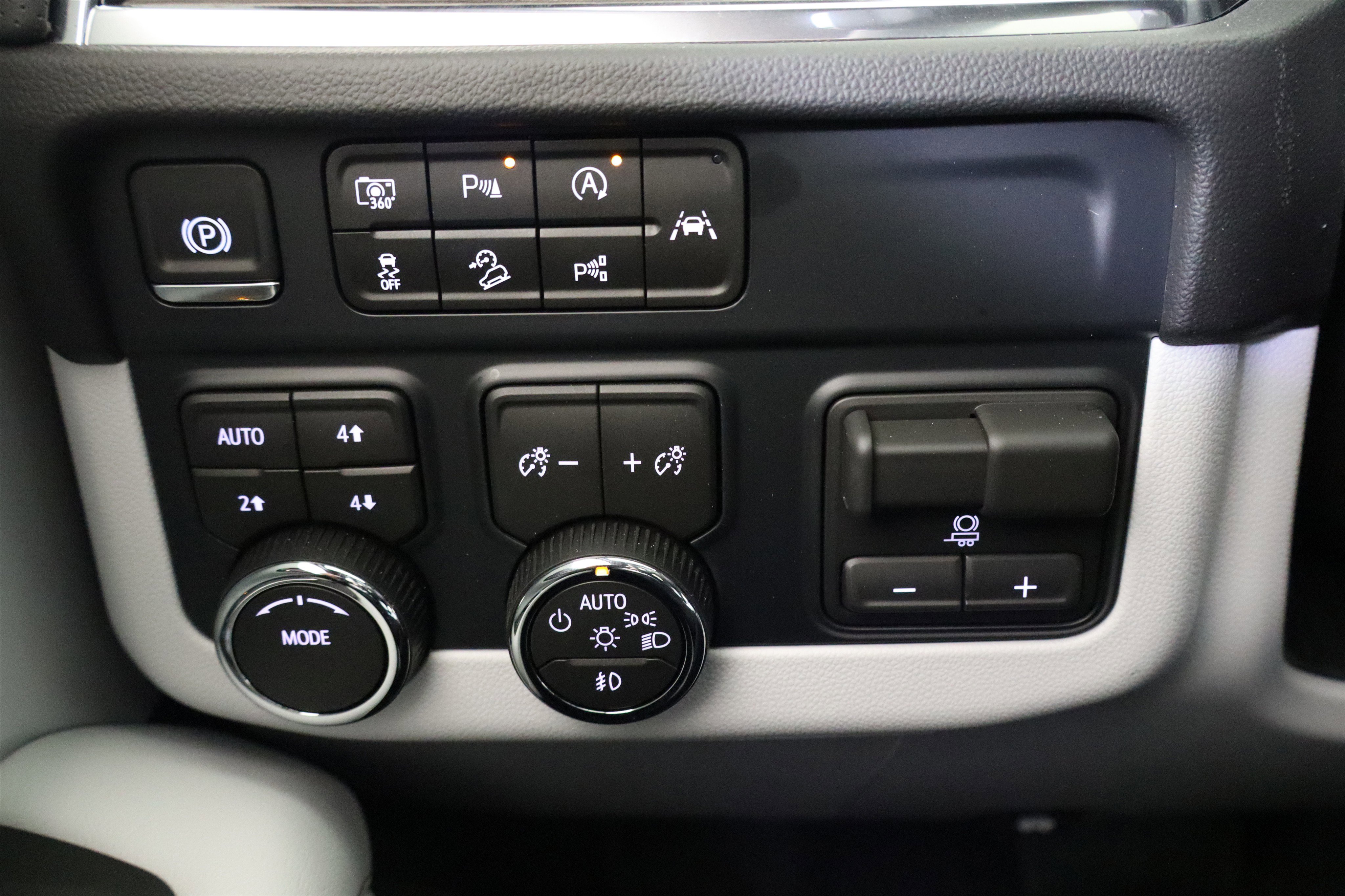 New 2026 Chevrolet Tahoe Premier AWD/4WD image 34