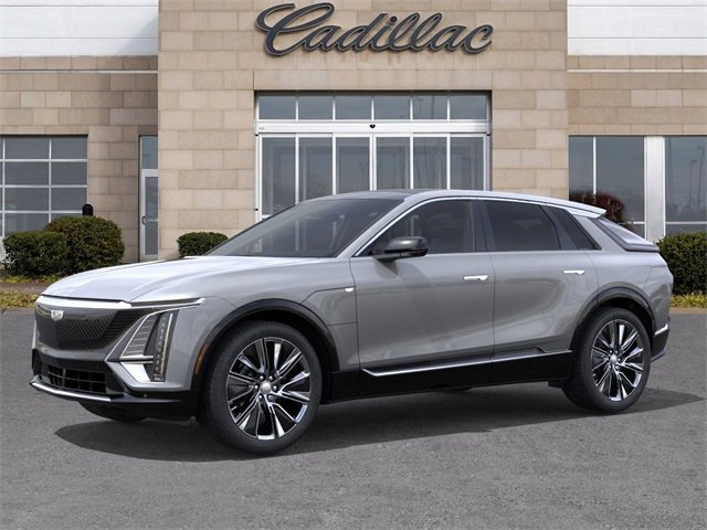 New 2025 Cadillac Lyriq Luxury image 2