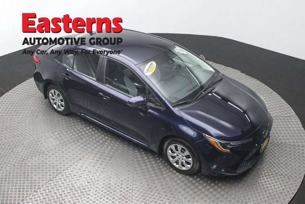 Used 2022 Toyota Corolla LE w/ Carpet Mat Package (TMS) image 3