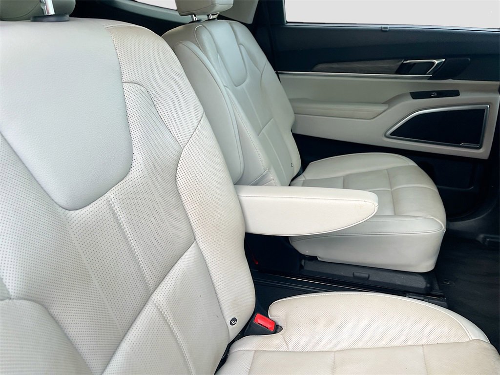 Used 2021 Kia Telluride EX w/ EX Premium Package image 30
