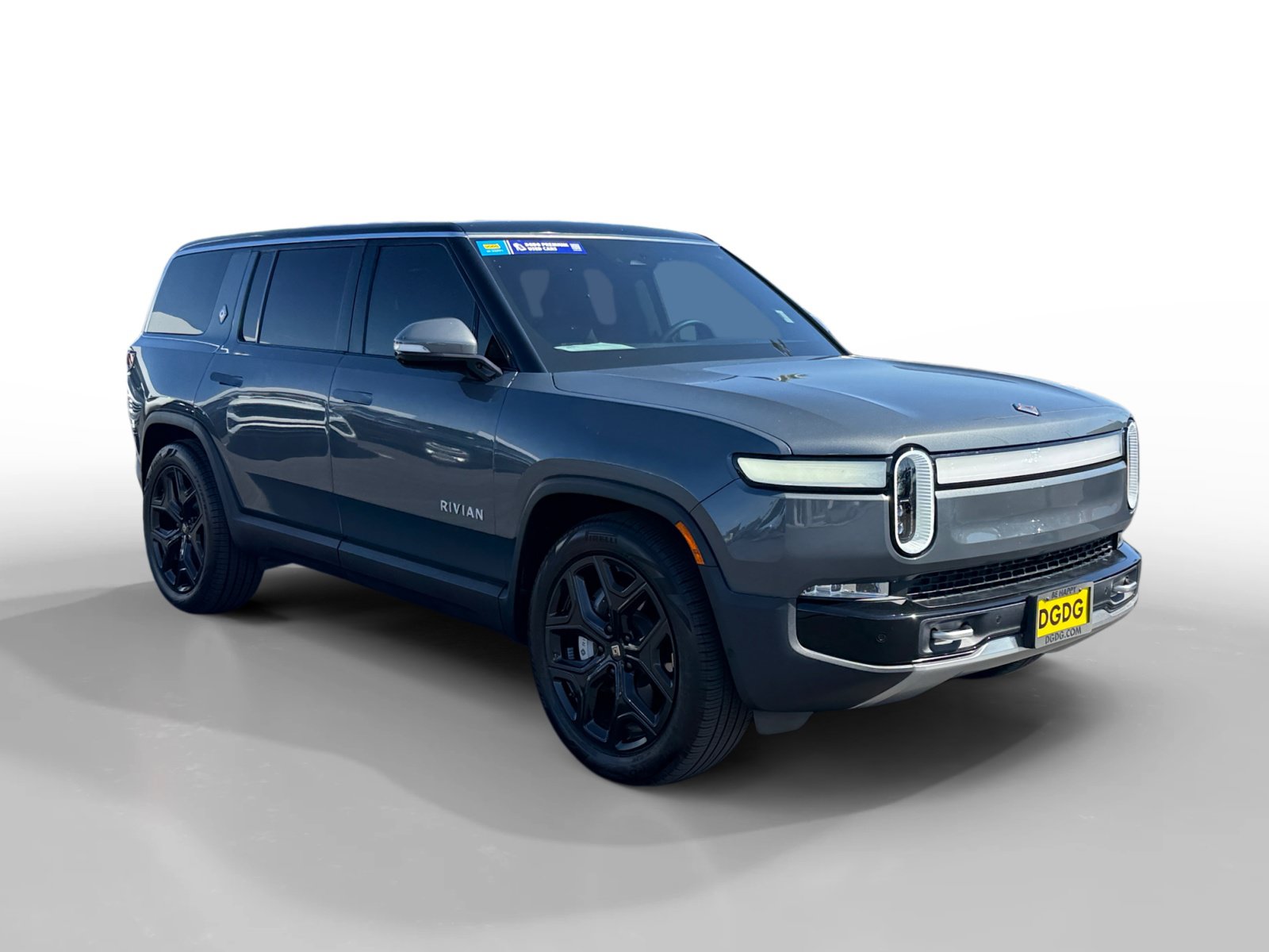 Used 2024 Rivian R1S Adventure Dual AWD/4WD image 7