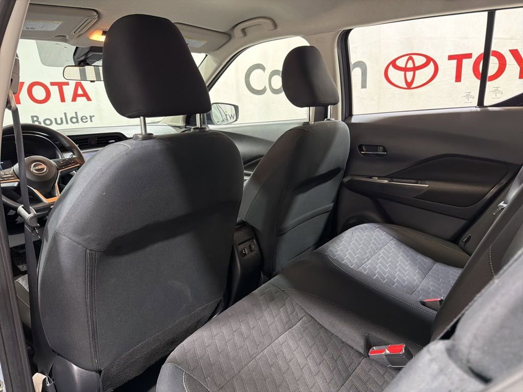 Used 2023 Nissan Kicks SV image 19