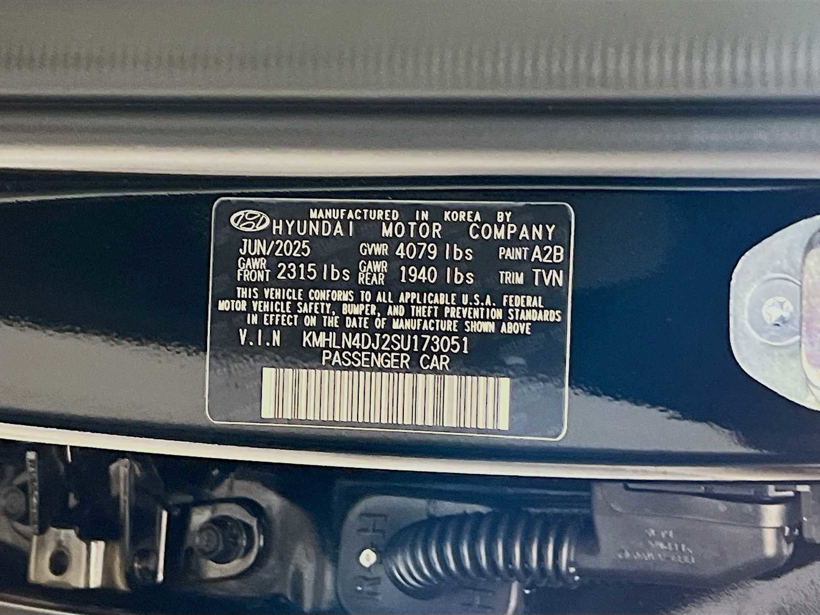 Used 2025 Hyundai Elantra Limited image 20