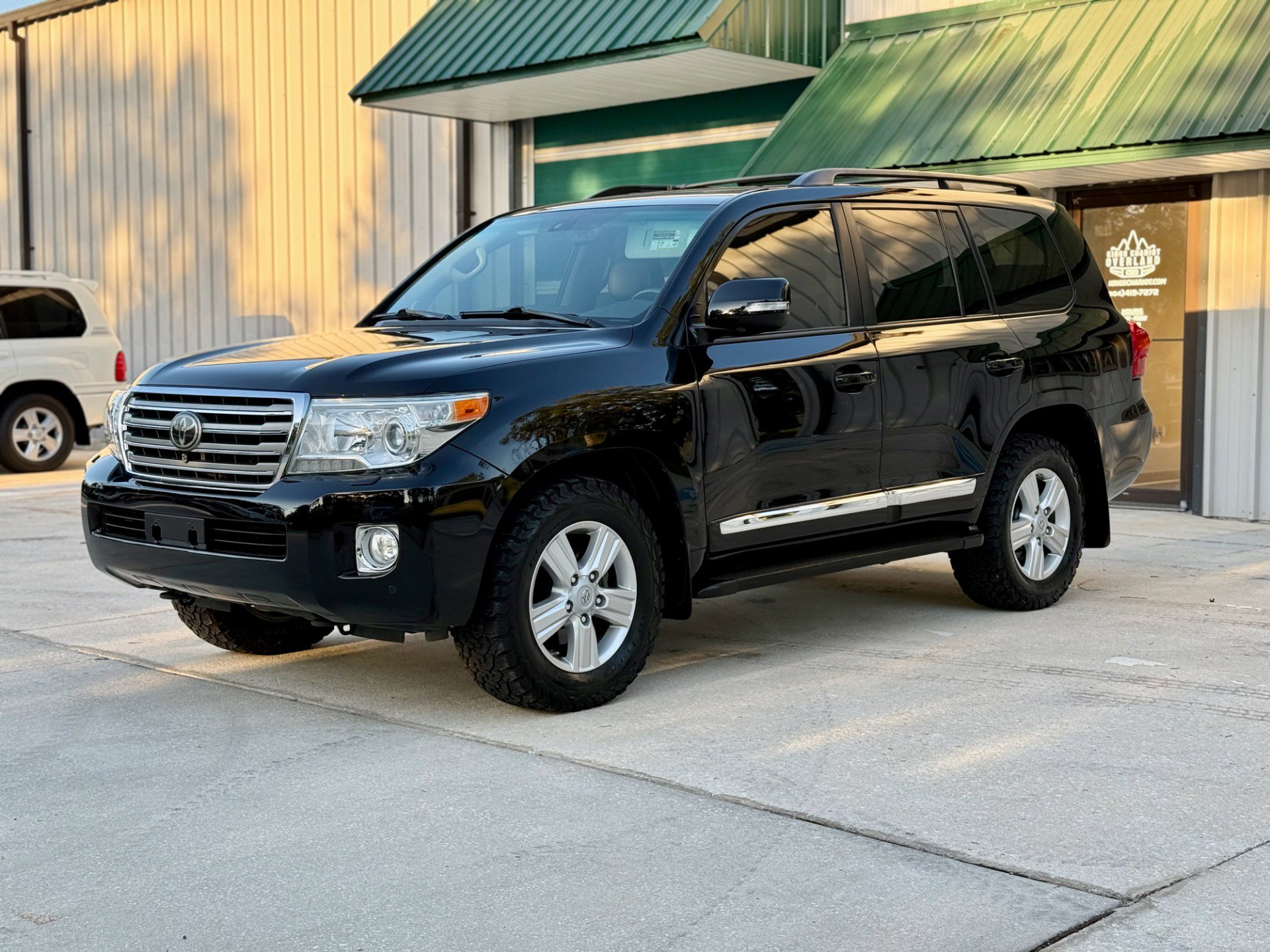 Used 2013 Toyota Land Cruiser image 7