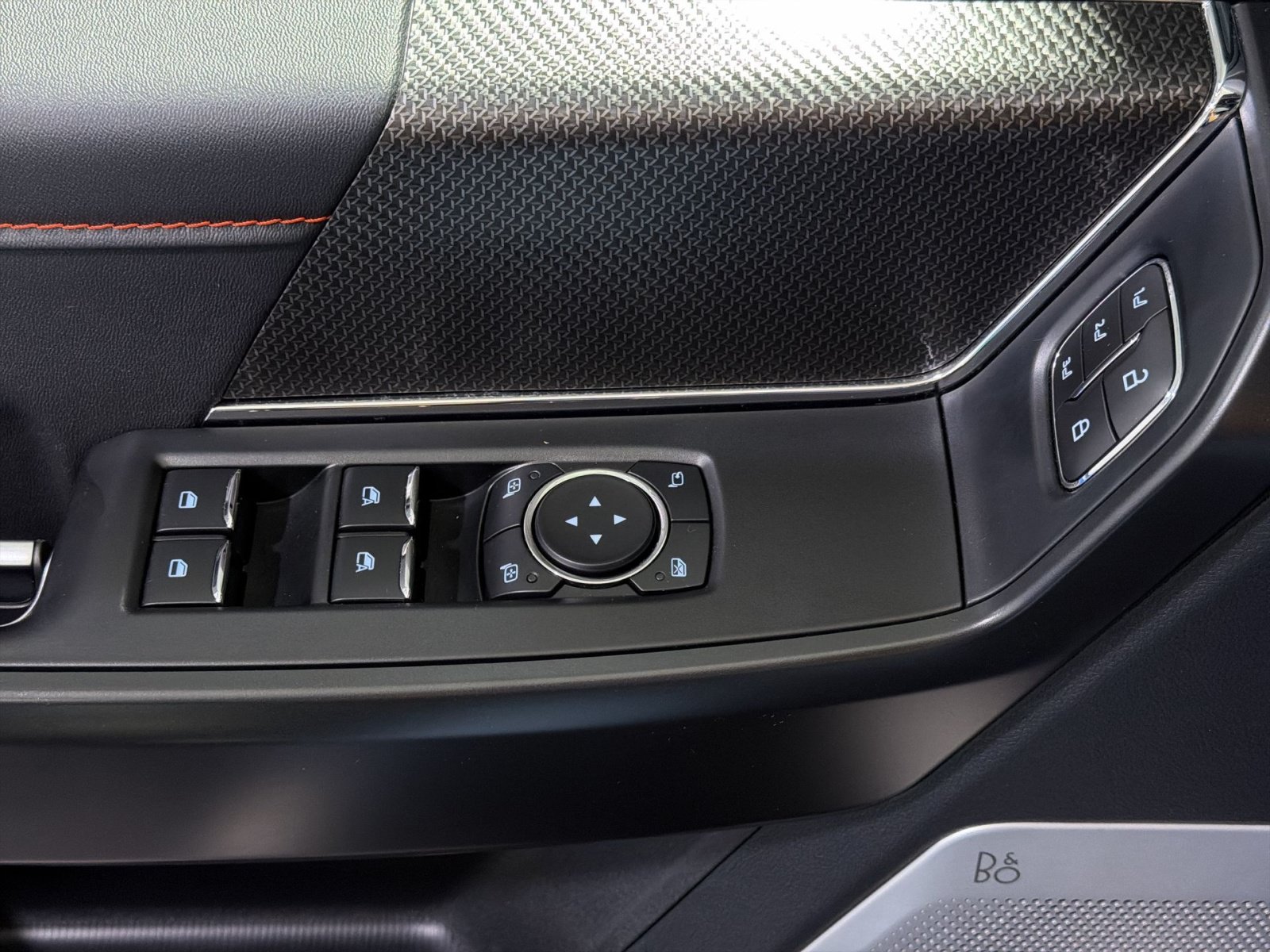 Used 2025 Ford F150 Raptor AWD/4WD image 35