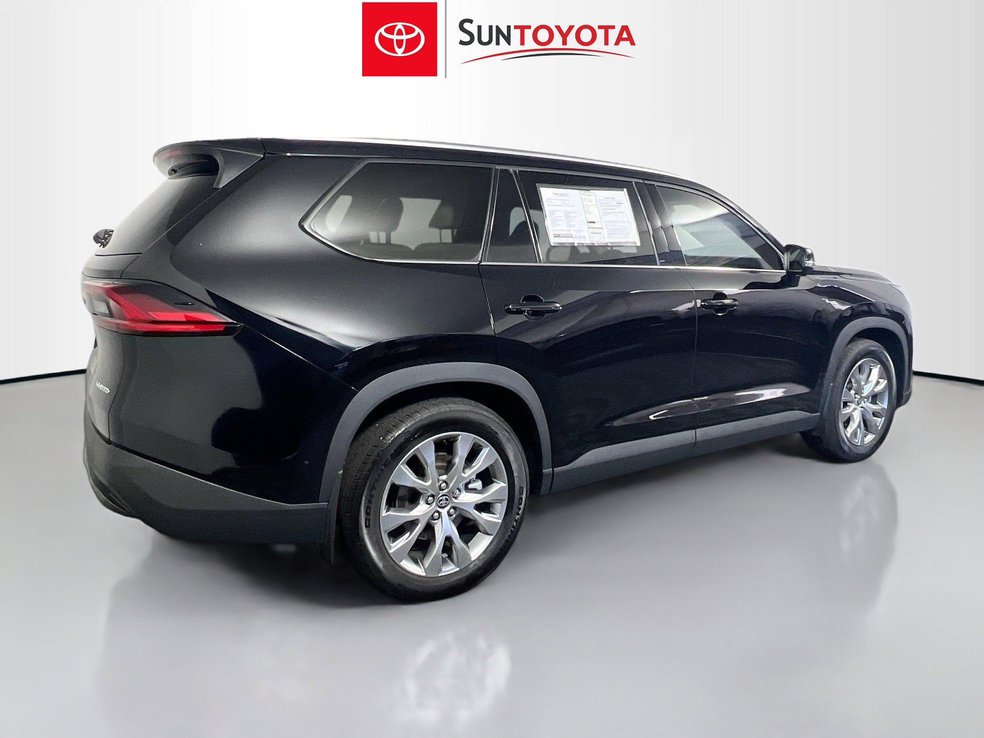 Used 2025 Toyota Grand Highlander AWD Hybrid image 4