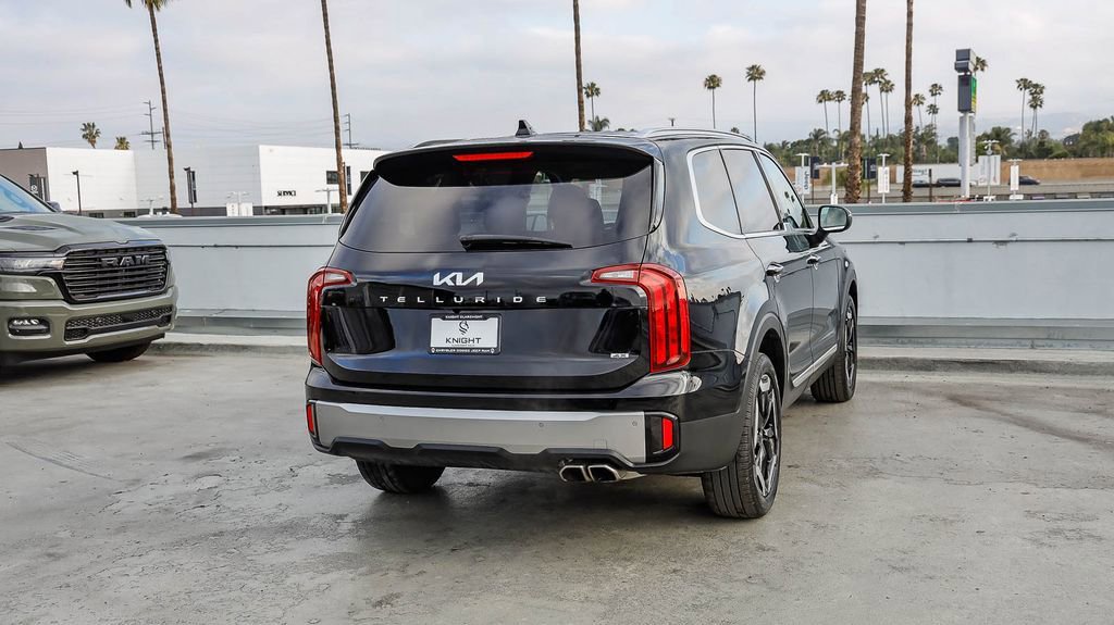 Used 2025 Kia Telluride S AWD/4WD image 9