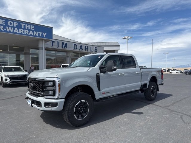 New 2026 Ford F350 Lariat image 2
