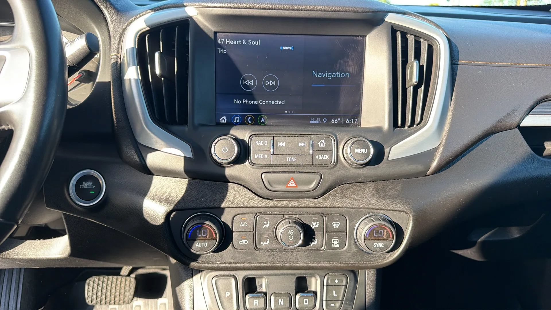 Used 2018 GMC Terrain SLT w/ Preferred Package AWD/4WD image 99
