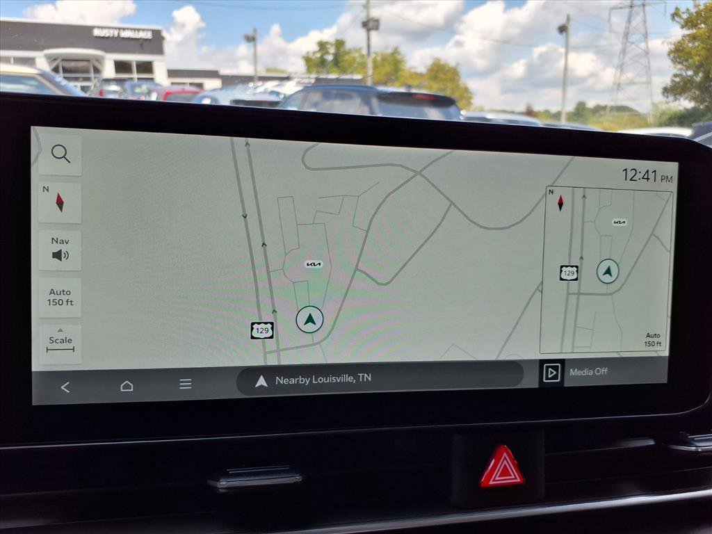 New 2026 Kia Carnival LX image 18