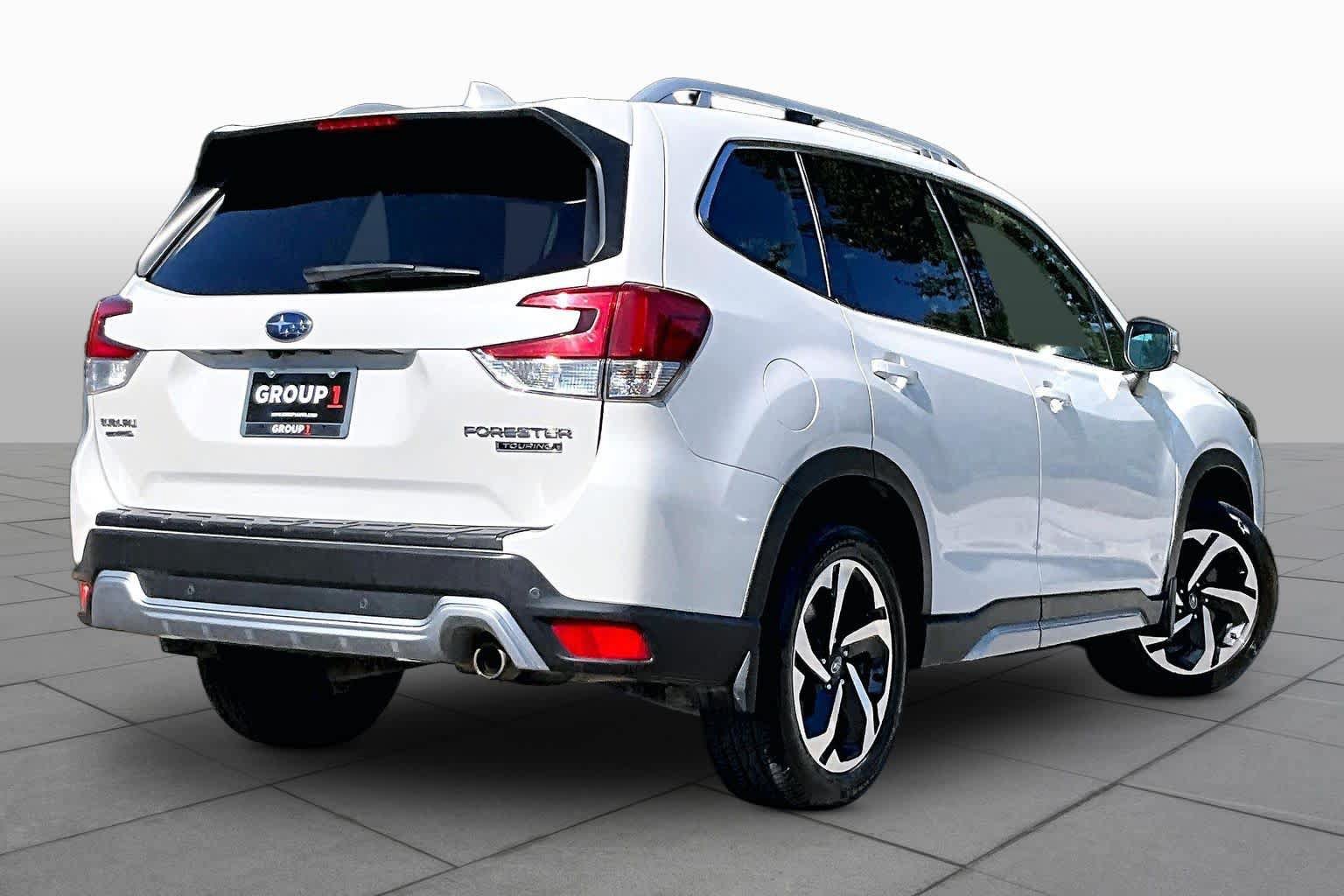 Used 2022 Subaru Forester Touring w/ Popular Package #2 AWD/4WD image 13