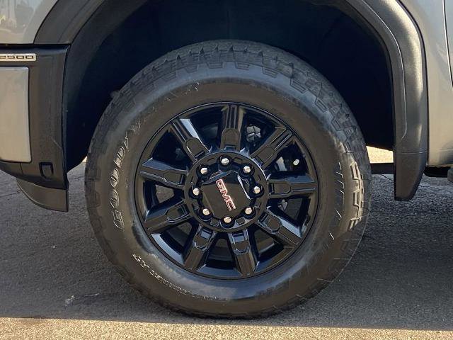 Used 2024 GMC Sierra 2500 AT4 w/ AT4 Preferred Package image 29