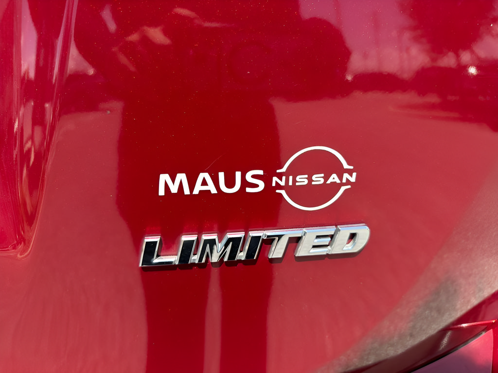 Used 2018 Toyota RAV4 Limited FWD image 42