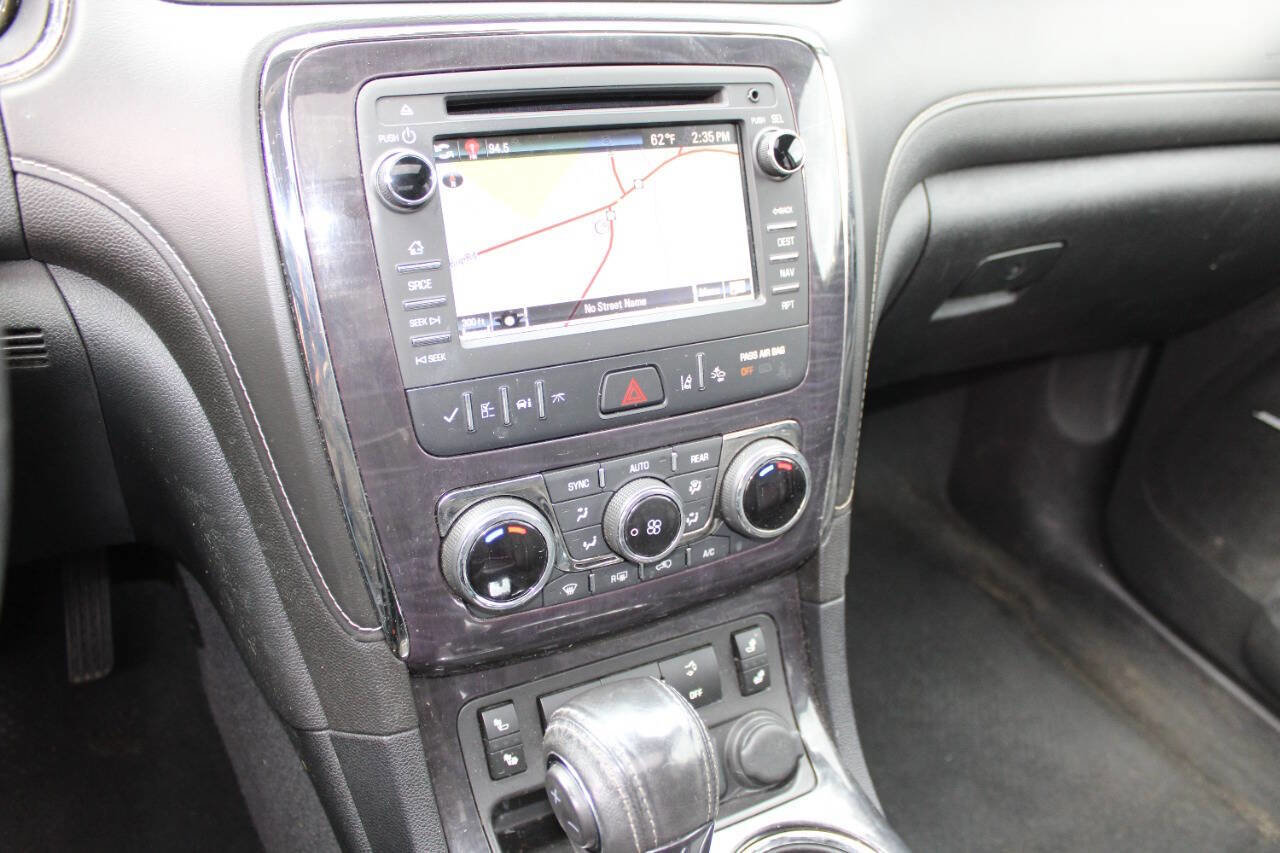 Used 2017 Buick Enclave Leather w/ Enclave Sport Touring Edition image 15