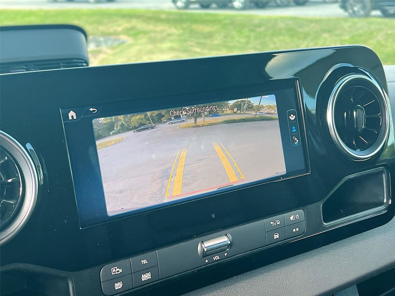 New 2025 Mercedes-Benz Sprinter 2500 image 13