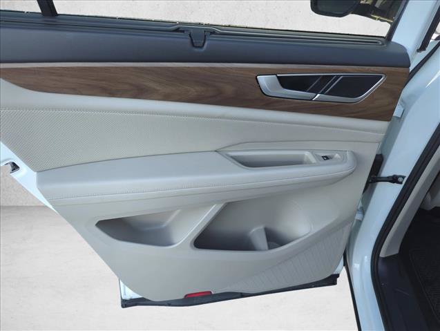 Used 2024 Volkswagen Atlas SE FWD image 8