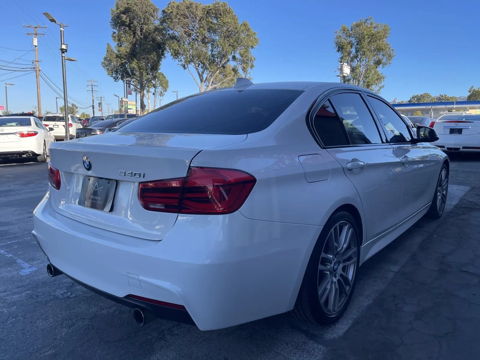 Used 2018 BMW 340i Sedan RWD image 5
