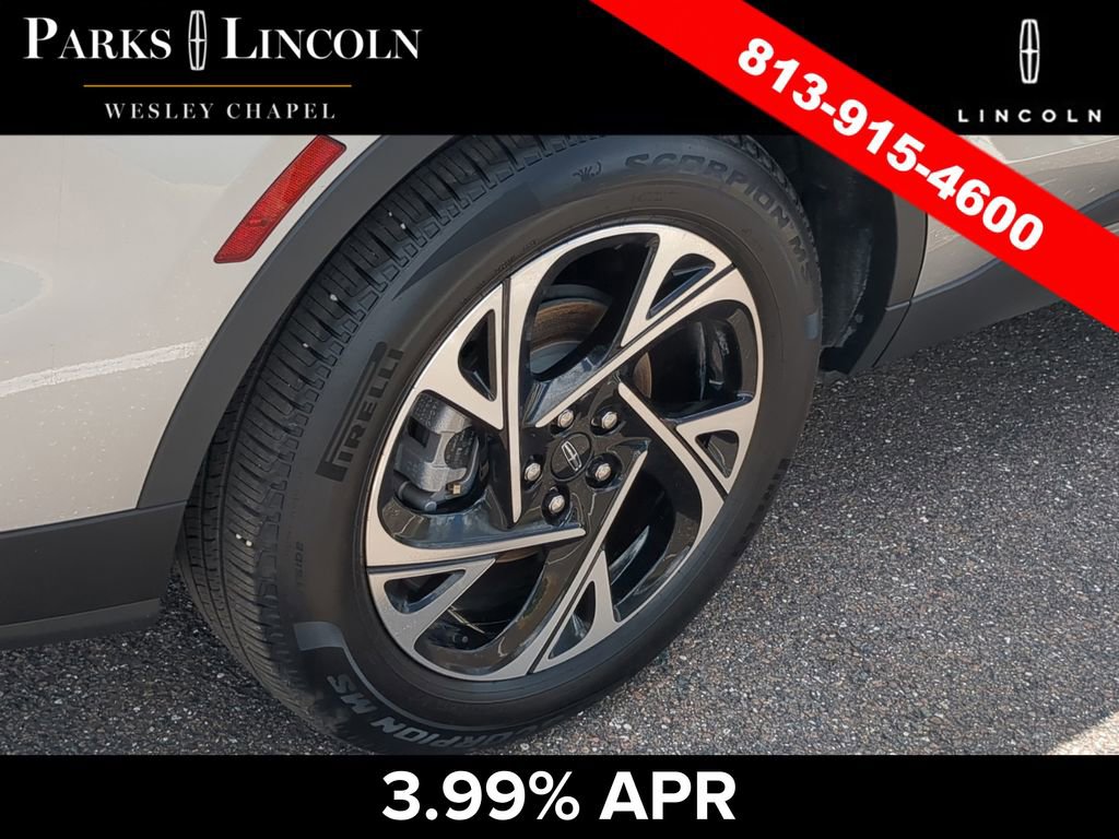 Used 2025 Lincoln Nautilus Premier w/ Jet Appearance Package image 13