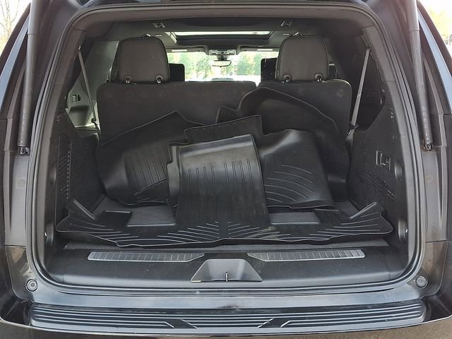 Used 2021 Chevrolet Suburban High Country w/ Premium Package image 38